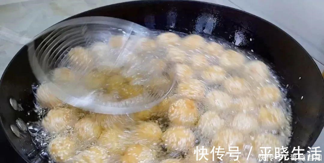 馒头|面粉别炸油条，不发面不用拷，外皮焦脆又香甜，比麻团面包都好吃