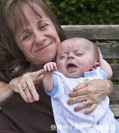 斯泰茜|全球身材最矮小的母亲仅70厘米,不听医生警告拿命生下三个孩子