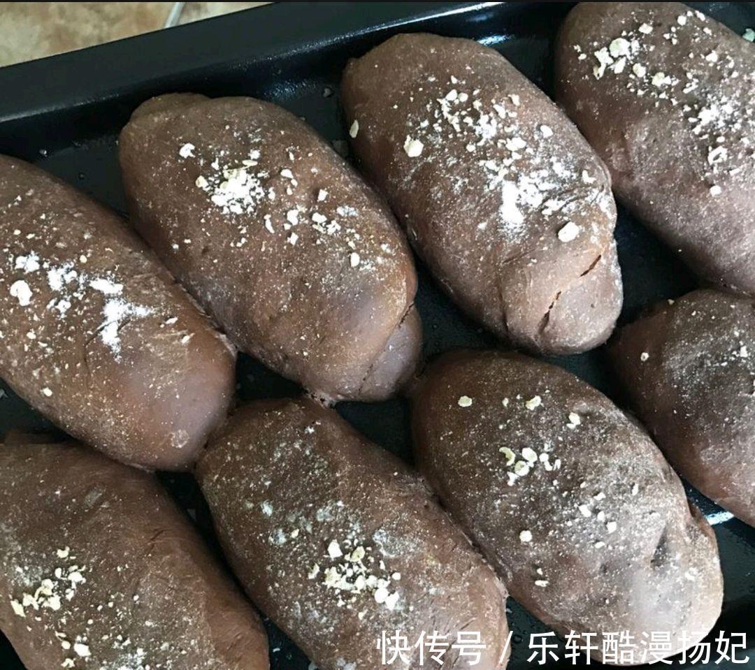 高筋面粉|奈雪家的嘟嘟包，也可以在家制作了！可可麻薯软欧包！