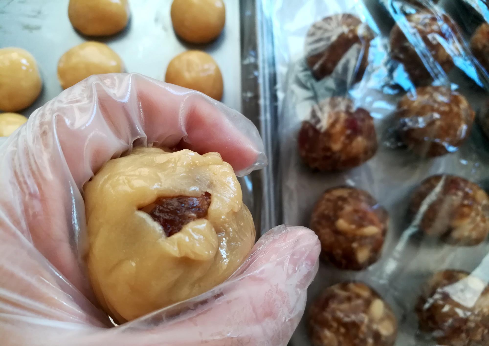 自制|自制中秋月饼,比例是关键,不塌腰不泄脚,真材实料越吃越香