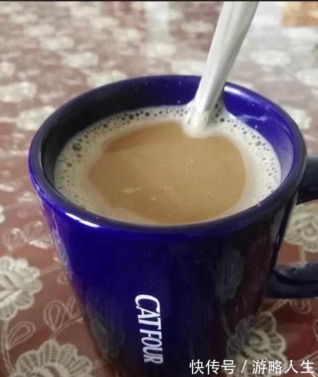 咖啡别只认“雀巢”，试试这3款，醇香浓郁还提神，办公室必备品！