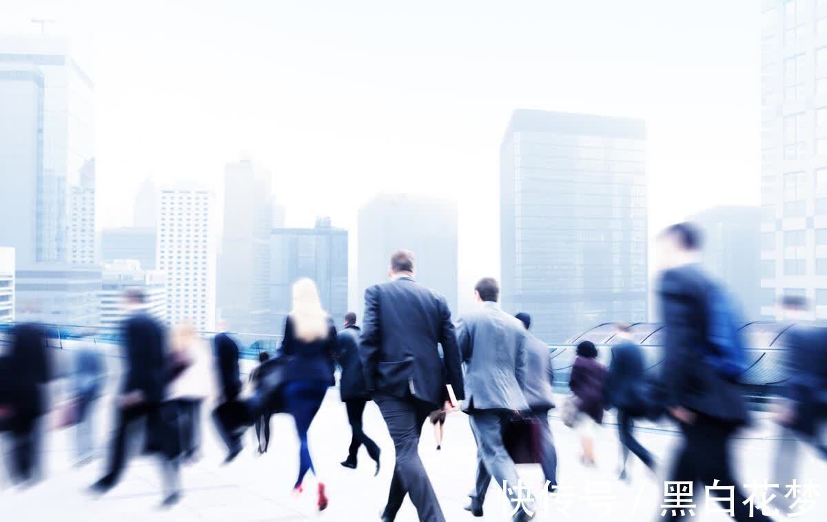 生育率|2021年户籍新生儿887.3万,高房价成为议论焦点,买房打折可行吗