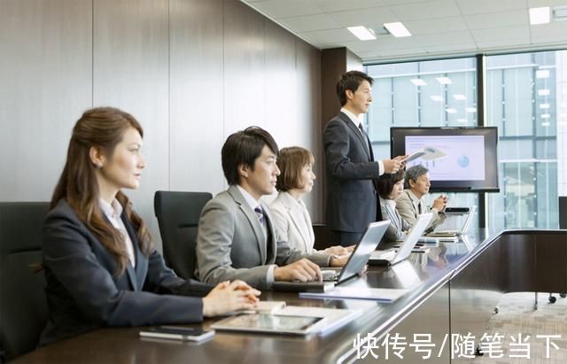 高情商聊天与回复,高情商聊天与回复:掌握沟通技巧,轻松应对各种场合
