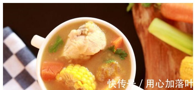 滋补身体|老母鸡汤，又养胃又滋补身体，好馋人啊！老母鸡汤，又养胃又滋补身体，好馋人啊！