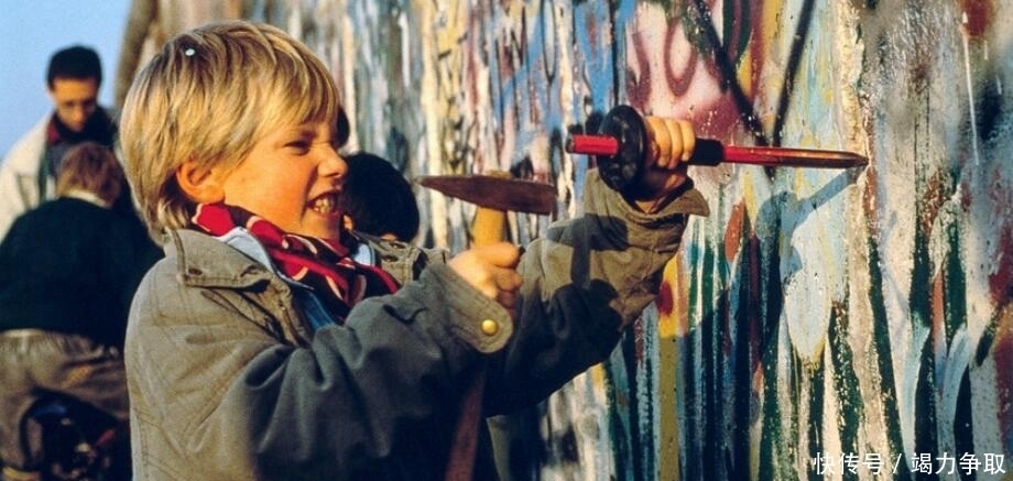 东德人|当年数万东德人冒死,只为越过这堵高墙!