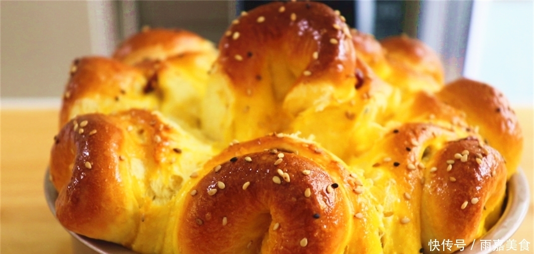 个个|懒人面包做法,掌握3个技巧,个个松软又拉丝,比买的好吃多了