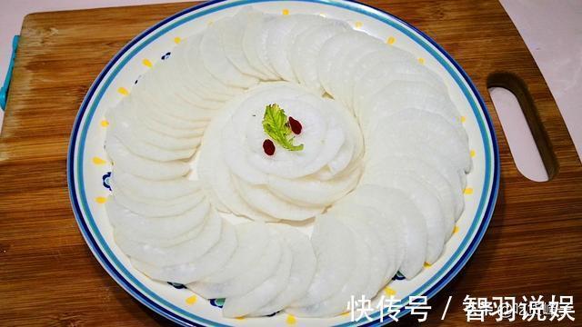 白萝卜|白萝卜别腌咸菜了,教你新吃法,我家一周做4次,营养又解馋,香