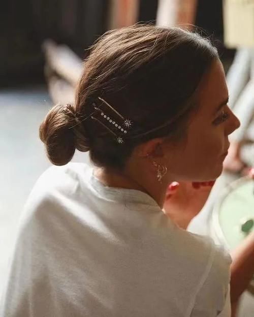 耳环选得好，颜值翻一番