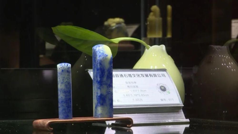  竞拍者|啪！这件青田石雕拍出208万元！