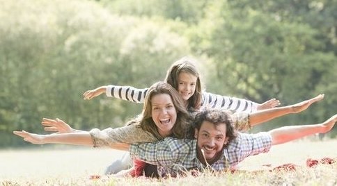 父母|这3件事父母付出越多 越会宠坏了孩子