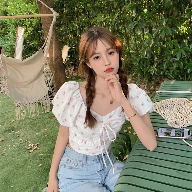 针织|“挤奶衫”out了！今夏流行这几件神仙上衣，气质又时髦