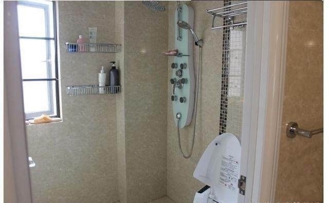 大衣柜|婆婆不听劝婚房全屋打上柜子,主卧两排大衣柜成亮点,太漂亮了