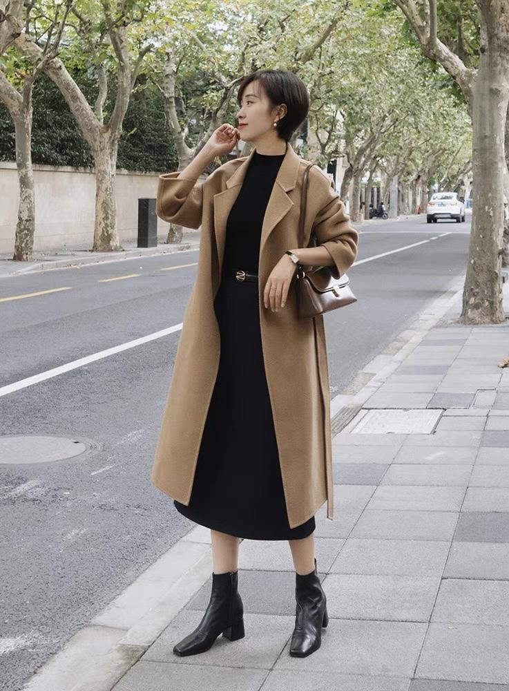 打扮 这才是中年女人该有的打扮,三木妈妈的“大衣”搭配,美过同龄人