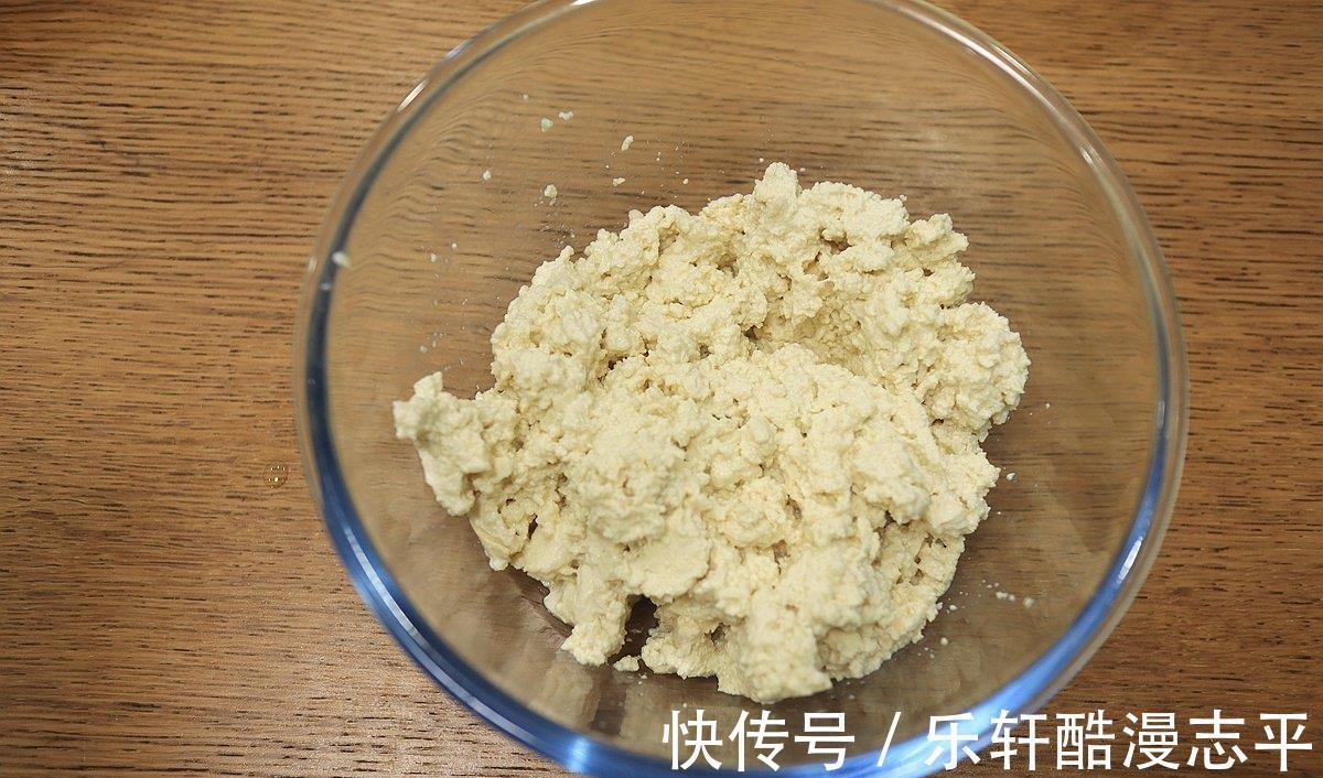 低脂丸子|一道无需用油的低脂丸子，不仅酥香多汁，还是健身人士不二之选