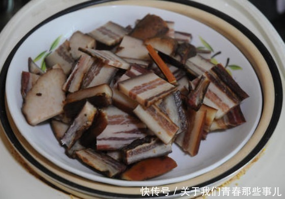 鲜香|炒腊肉,切了直接炒是错的,多做关键2步,腊肉软嫩鲜香,不油腻