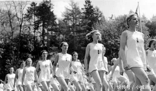 陪葬|希特勒死前,320名女军官为何甘愿为他陪葬只因他做了这件事