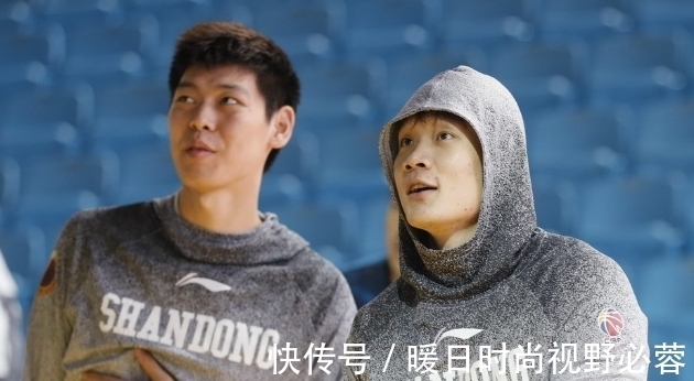 郭艾伦|CBA三消息:CGTN评价男篮,原帅正式签字留队,丁彦雨航现身北京