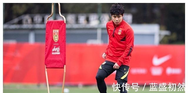 洛国富|国足征战日本越南的名单确定艾克森,李磊落选,山东泰山7人!