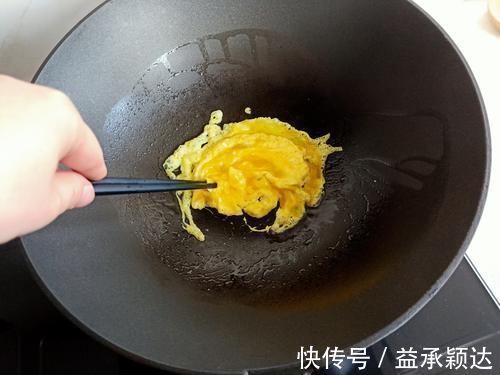 营养|从不早起的“懒”妈妈,拒绝摆盘,营养好吃第一位,网友:接地气