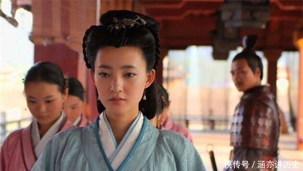 赏赐|朱元璋赏给道士两个宫女,为什么道士得到赏赐后,挥刀自宫了?