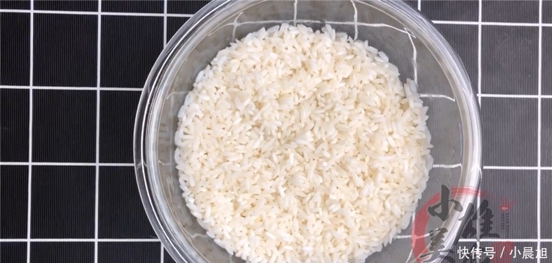 爱吃糯米的一定要收藏,糯米最好吃的做法,好吃又解馋