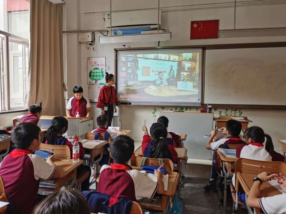  中国|余秋雨：中国文化是奔流不息的大江，不是江边的枯藤老树昏鸦