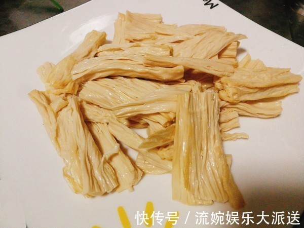 小蛮腰|遇到这菜不能放过,1盘相当于跑步半小时,让你吃出“小蛮腰”
