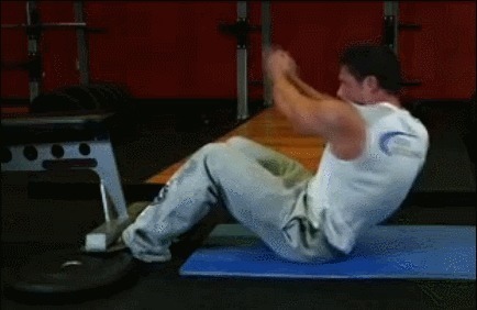 中立位|卷腹锻炼中,做到3个方面,可以避免脖子酸痛