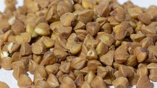 食物|甲状腺结节可以“自愈”吗四类食物,劝你别再端上饭桌了