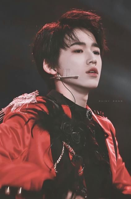 《王牌6》官宣定档，首期嘉宾阵容豪华，粉丝兴奋不已