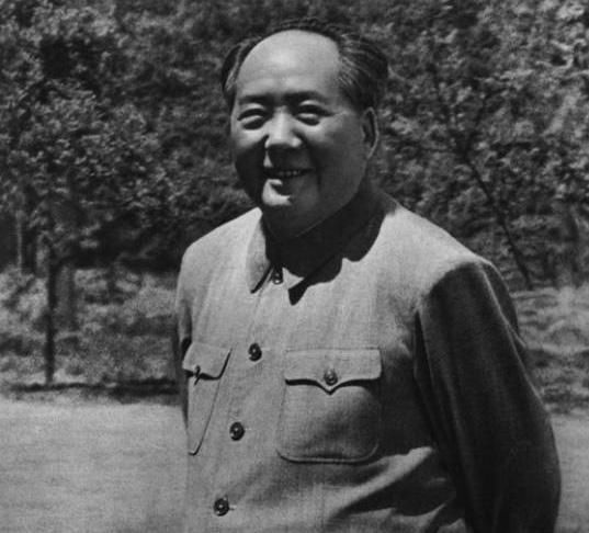 海军|毛主席去萧劲光家吃饭，特地说：让你爱人亲自炒几个菜