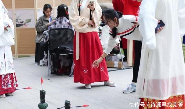 推荐指数|看大戏、坐花轿、投壶射箭……2021年的快乐一次性帮你打包!