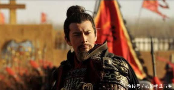 夫妻|清朝年间,秦桧夫妻跪像背后出现一副对联,至今缺一横批!