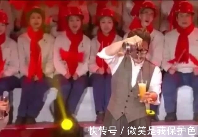 一分钟揭秘!刘谦从壶里倒出葡萄酒豆汁红茶,他是怎么做到的?