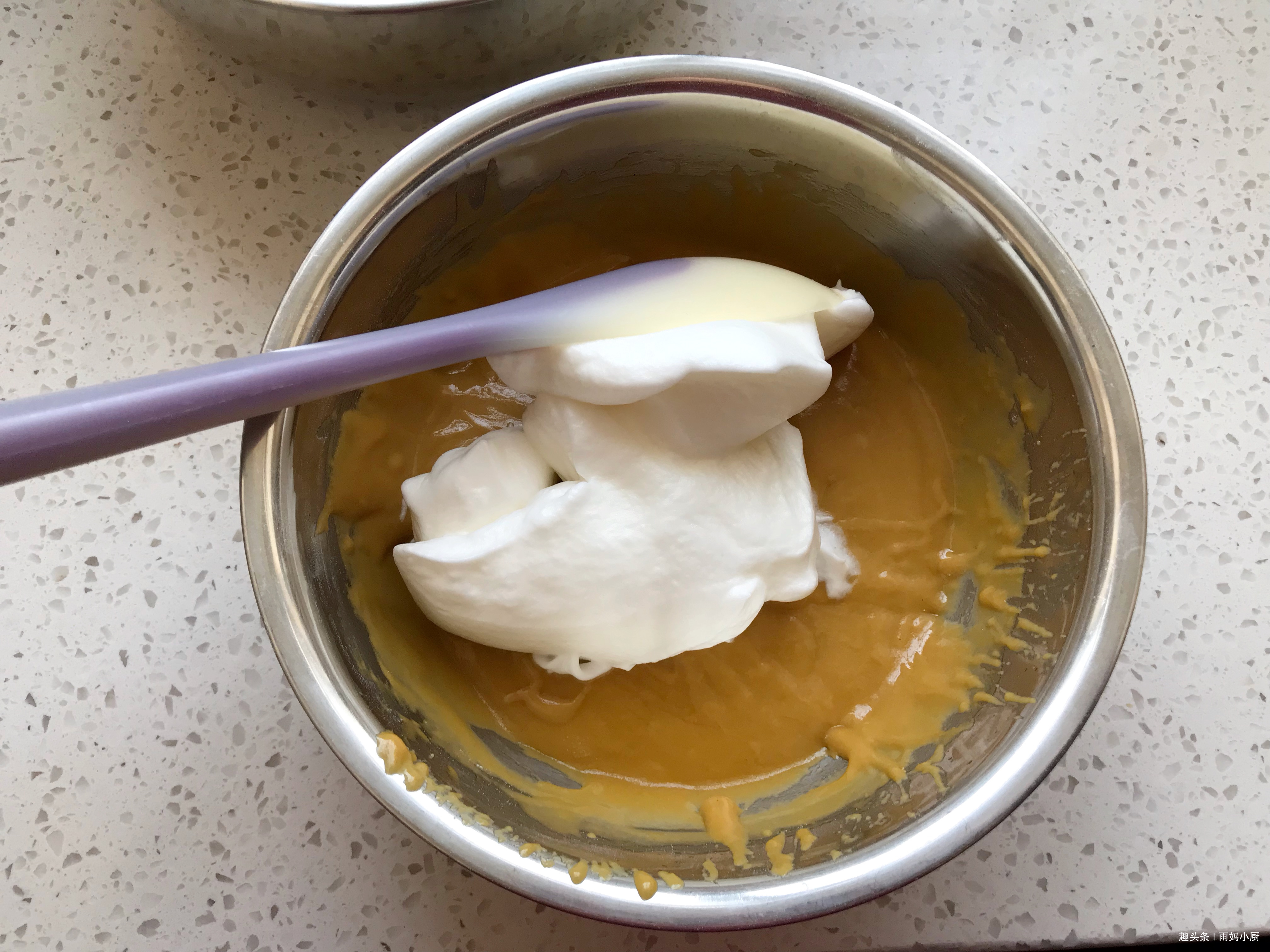 想吃蛋糕自己做，简单易学又美味，健康无添加，比外卖好吃百倍