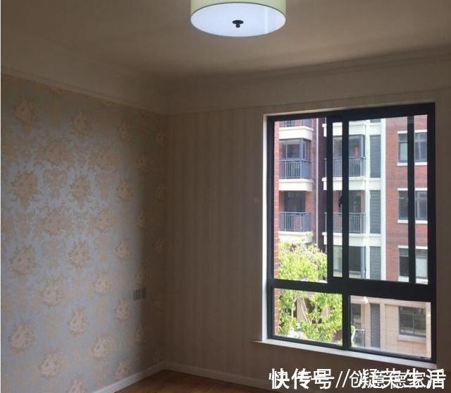 木工|硬装终于完毕,花了30万,简洁大气,木工手打的柜子非常漂亮!