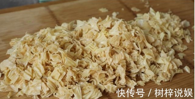 包子|11岁就开始蒸包子的我，从发面到调馅，详细讲解做法，一次就会！
