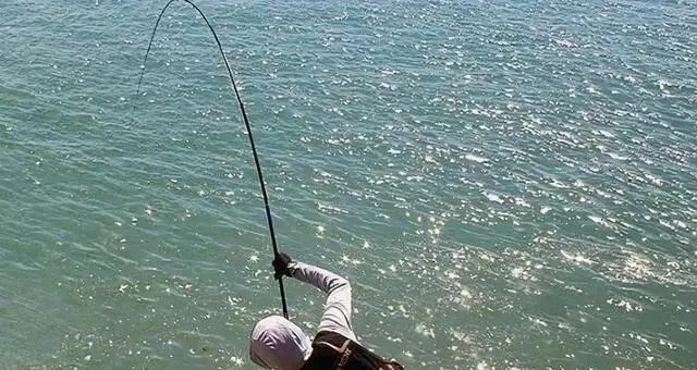 走水严重无法观漂,这几种钓法完美解决问题,钓鱼大师都在用