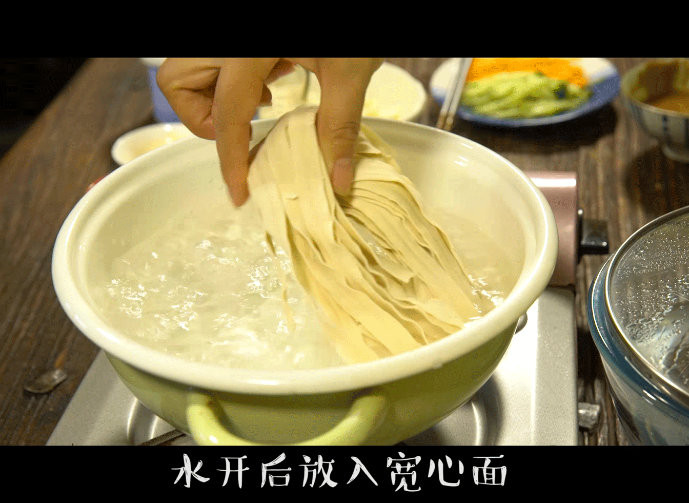麻酱面|天气太热没胃口?20分钟搞定爽口凉面,孩子超爱吃