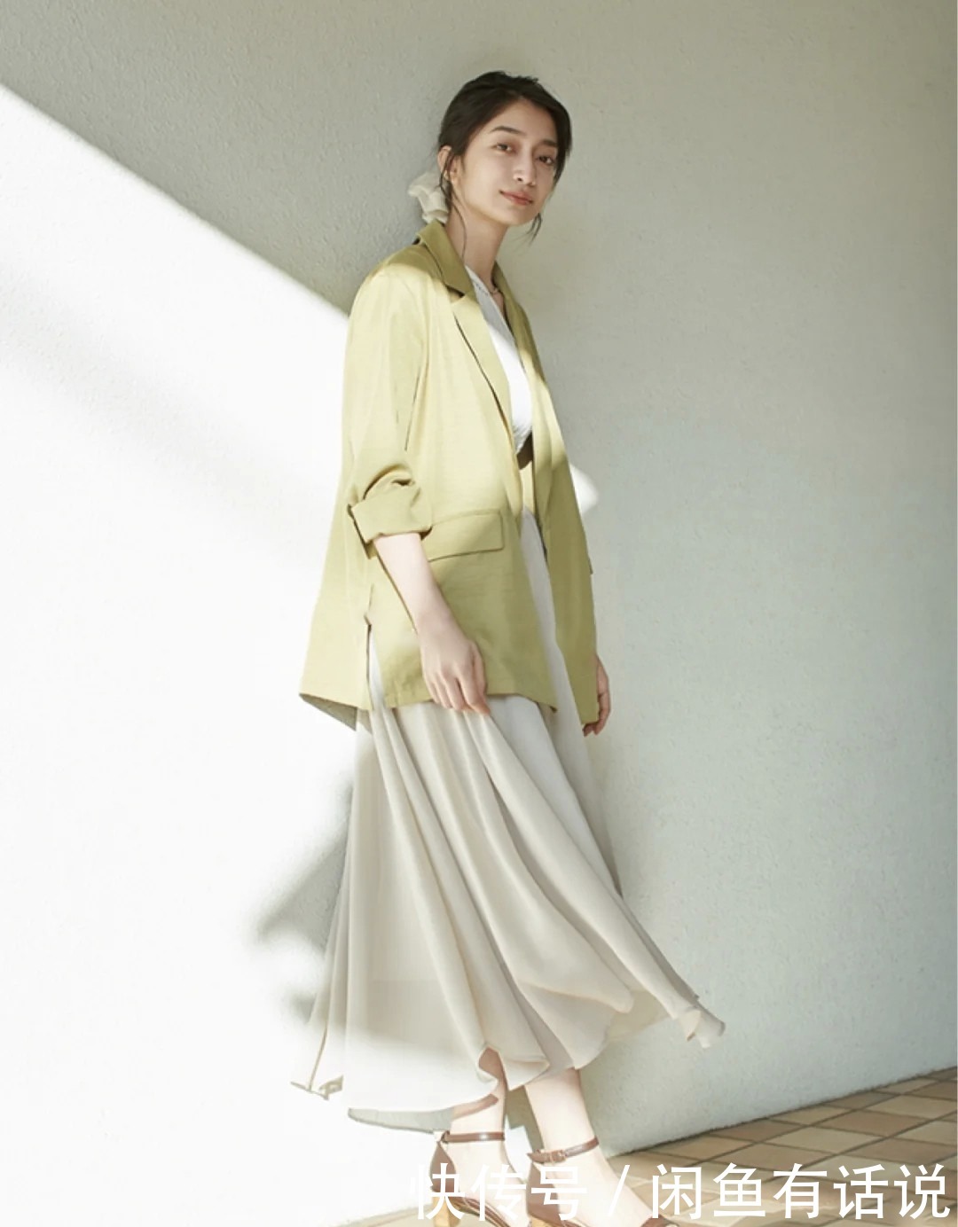 裙子|现在流行一种裙子，叫“过膝不及踝”，显瘦又洋气，中年人也适合