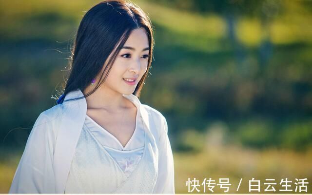 空谷幽兰@宋代尼姑访遍名山大川,顿悟时写下一首诗,只有20字却道尽人生真谛