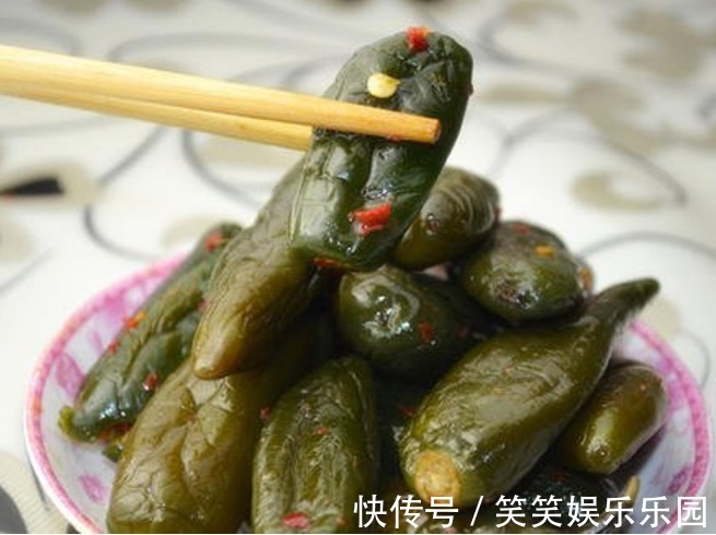 咸菜|不想脑出血光顾?这3食物再馋也要忌口!有高血压的别当耳旁风