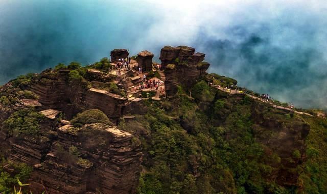 全世界|实拍全世界最险要的房屋,西方人去了都赞叹中国人真了不起