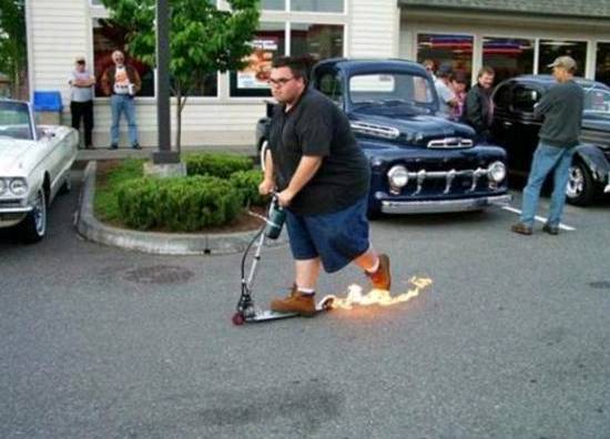 |搞笑图片幽默段子笑话宝宝你只是个赠品啊,看来不值钱哦,哈哈