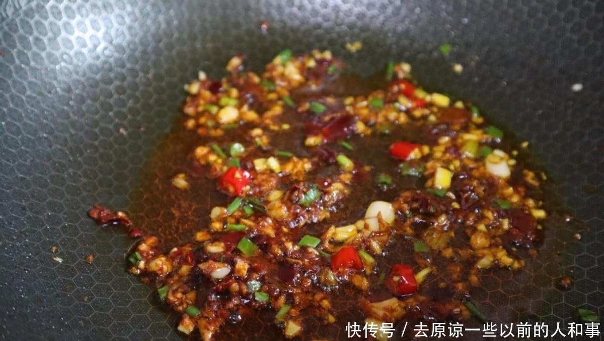 香喷喷的肉末茄子,简单好做,超下饭,吃一口回味无穷