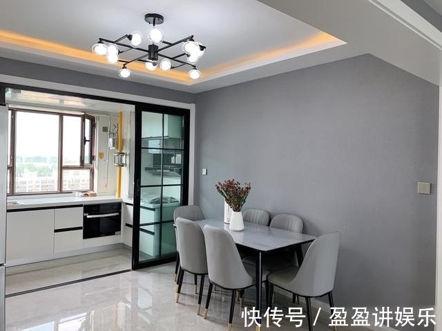 阳台上|做完保洁的新房漂亮极了，每个空间都很满意，一进屋就被迷住