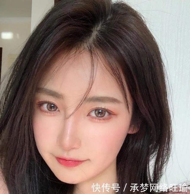 眼睛|受欢迎的六种眼型,杏眼可爱,狐狸眼魅惑,最后两种提升颜值