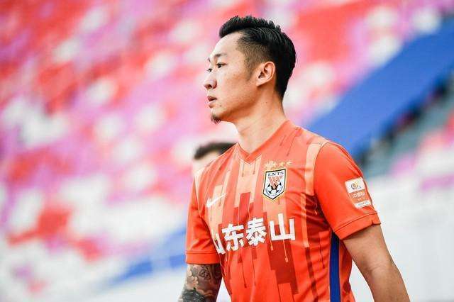 山東泰山隊|山東泰山驕人紀錄終止!中場悍將令人失望,缺點被放大后主動攬責