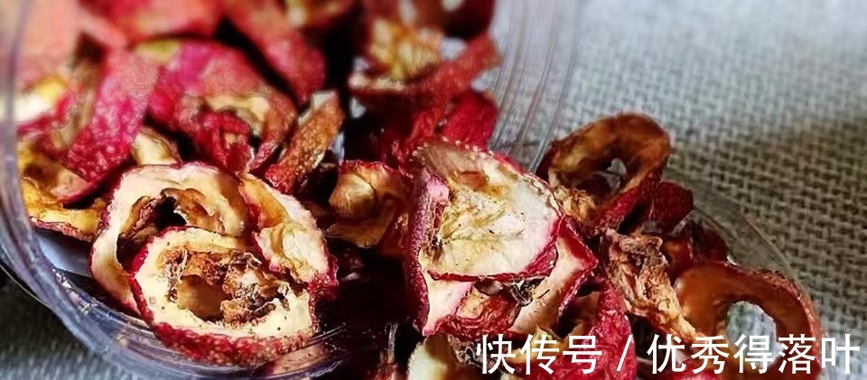 煮猪肉炖排骨时,切记“3不放”,肉香味道正,无腥味无异味!