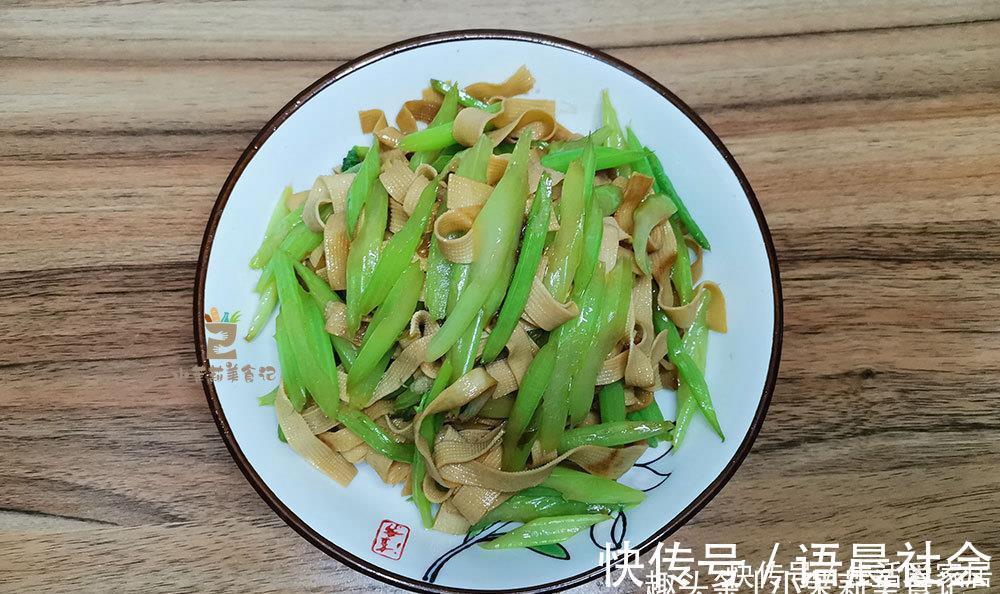 炒豆腐皮|炒豆皮，直接下锅炒是错的，难怪味道怪，大厨教你正确做法，真香